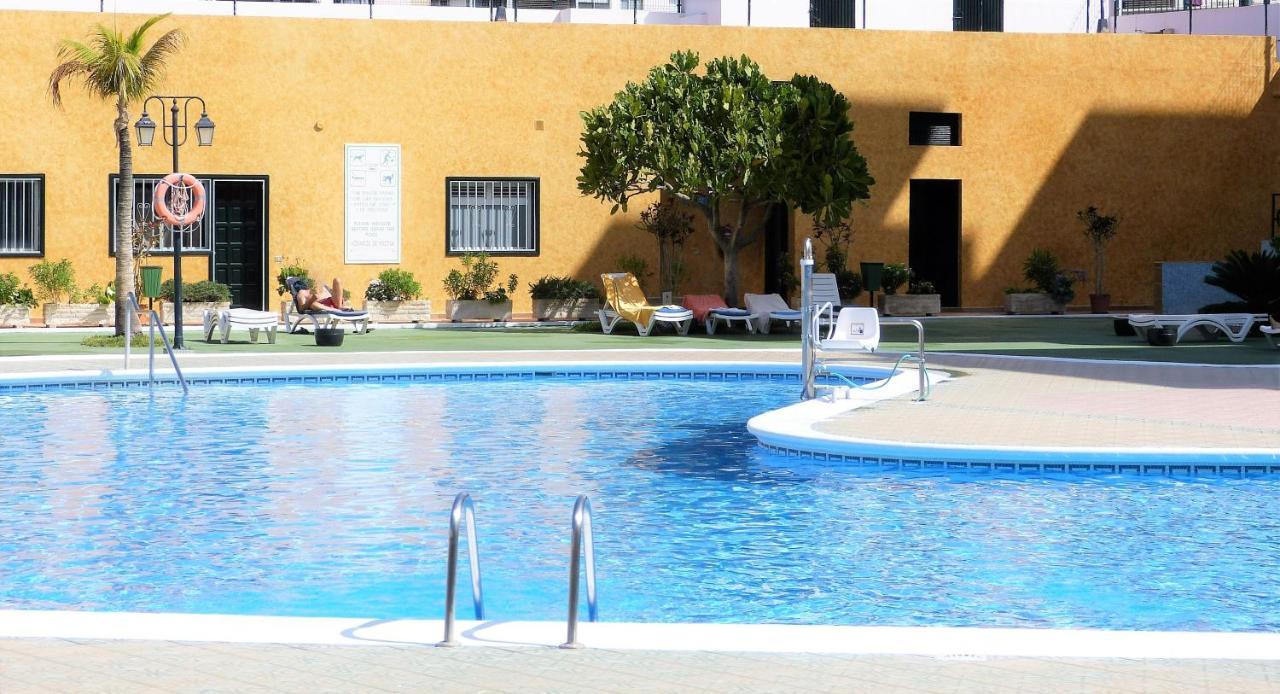 Suncanarias Apartamento Los Angeles Лос Кристианос Экстерьер фото